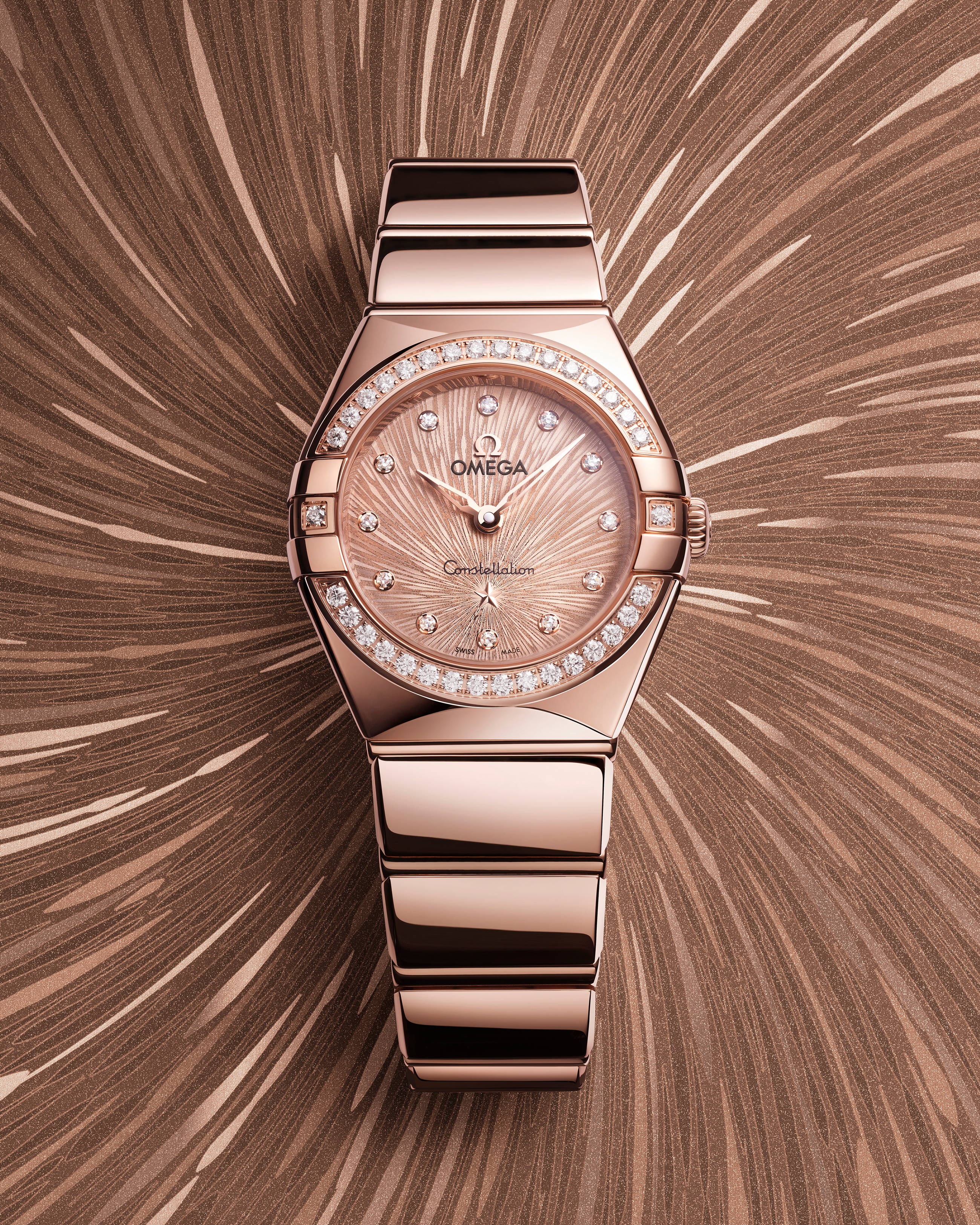 星座系列 28毫米, Sedna™ 18k金表壳 搭配 Sedna™ 18k金表链 - 131.55.28.60.60.001 - 影像 3