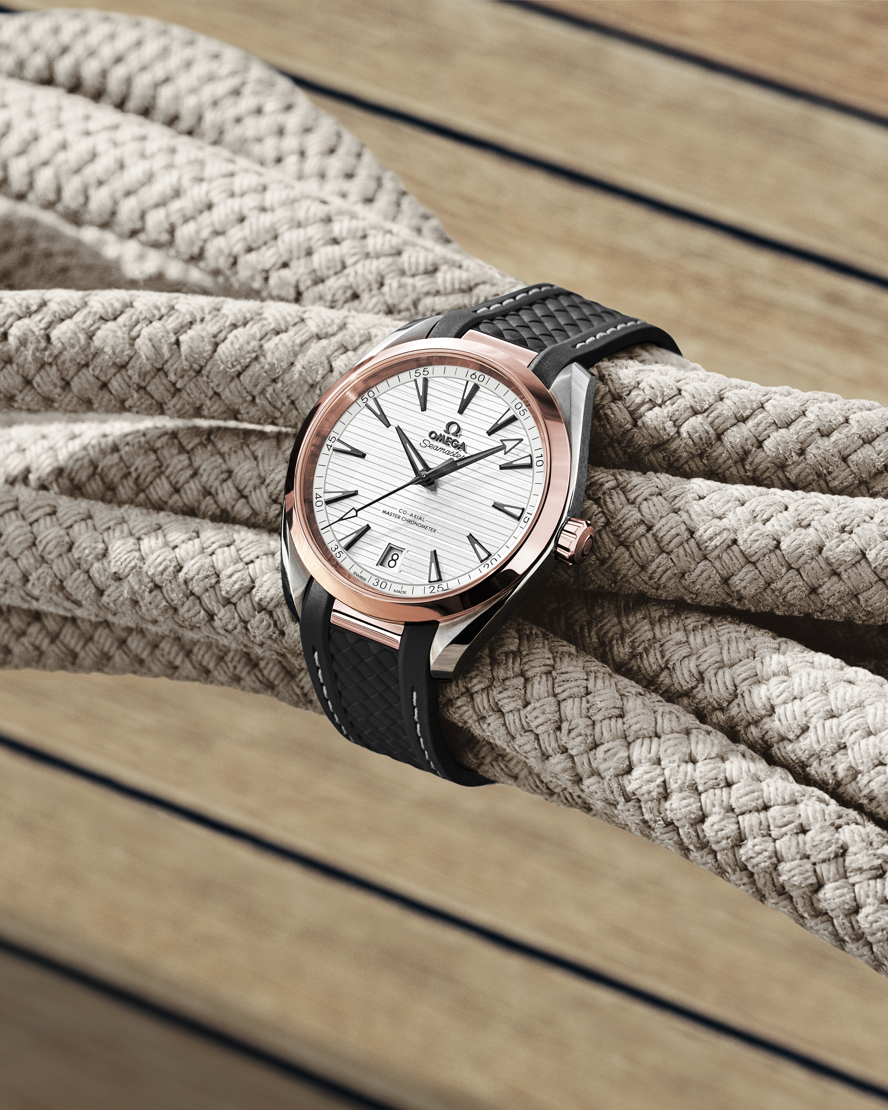 海马系列 AQUA TERRA 150米腕表 41毫米, 精钢-Sedna™ 18k金表壳 搭配 橡胶表带 - 220.22.41.21.02.001 - 影像 5