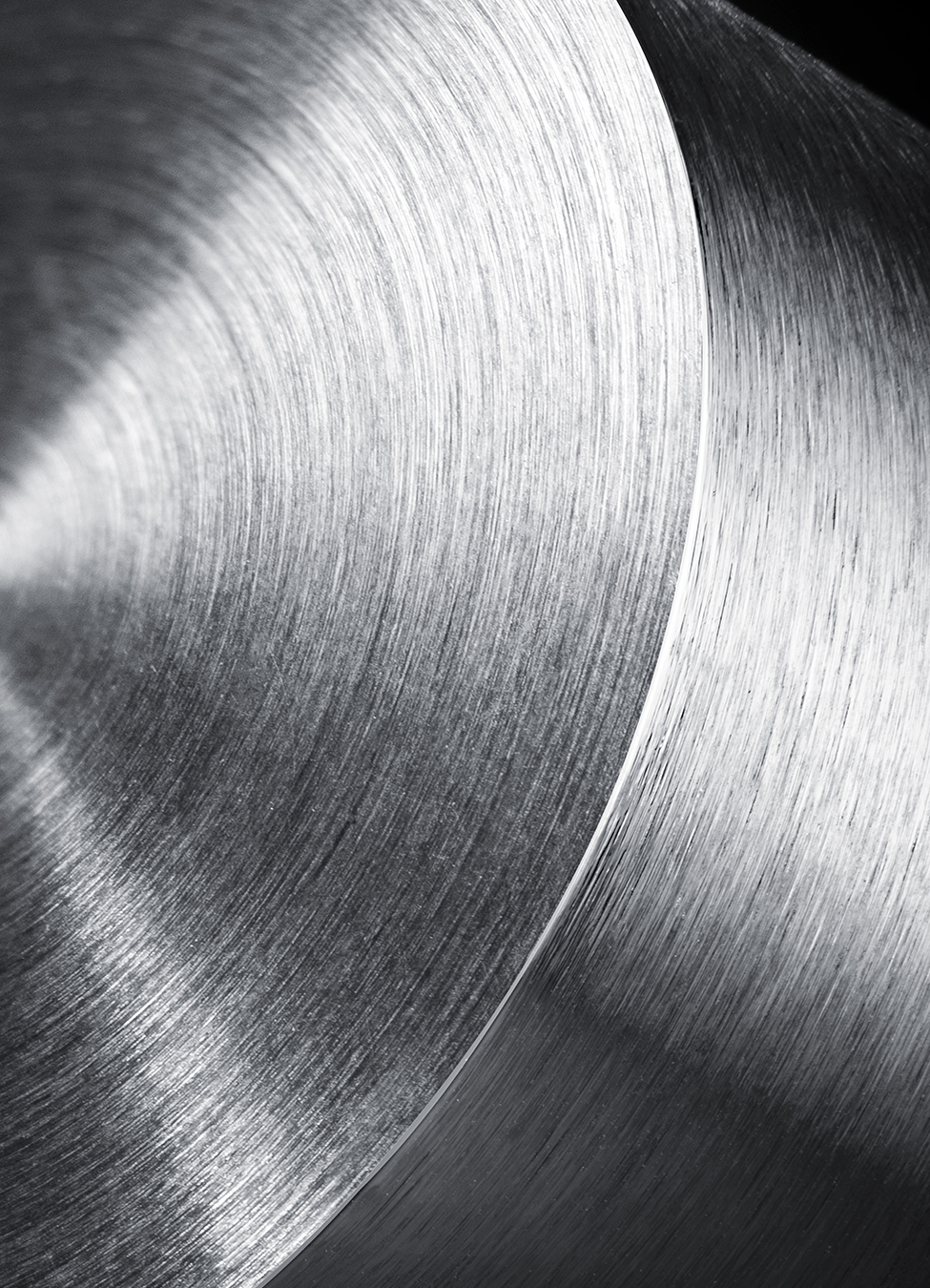 材质 - O&#8209;megasteel